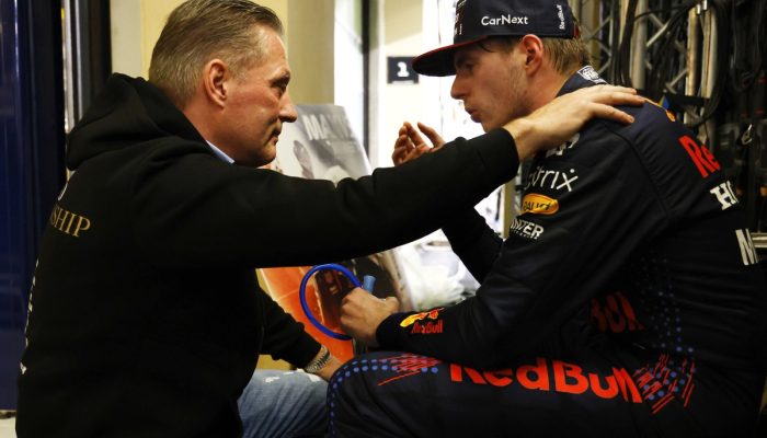 jos-verstappen-raumt-mit-legen.jpg