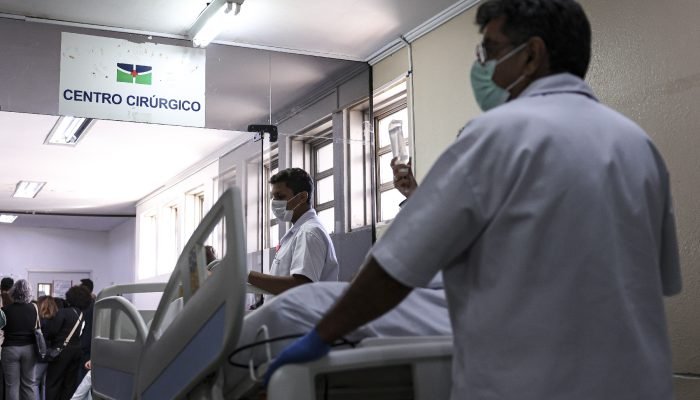 justica-suspende-sancoes-faculdades-medicina-enamed-1.jpg