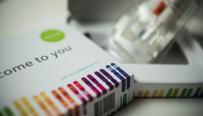 kit-para-coleta-de-dna-na-saliva-da-23andme-1571177420747_v2_615x300.jpg