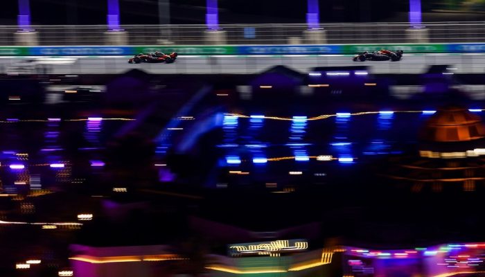 lando-norris-mclaren-yuki-tsun.jpg lando-norris-mclaren-yuki-tsun.jpg