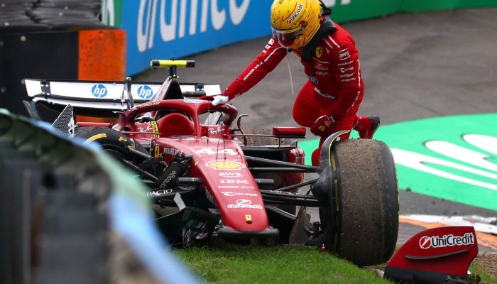 lewis-hamilton-ferrari-crash.jpg lewis-hamilton-ferrari-crash.jpg