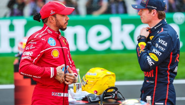 lewis-hamilton-ferrari-max-ver.jpg lewis-hamilton-ferrari-max-ver.jpg