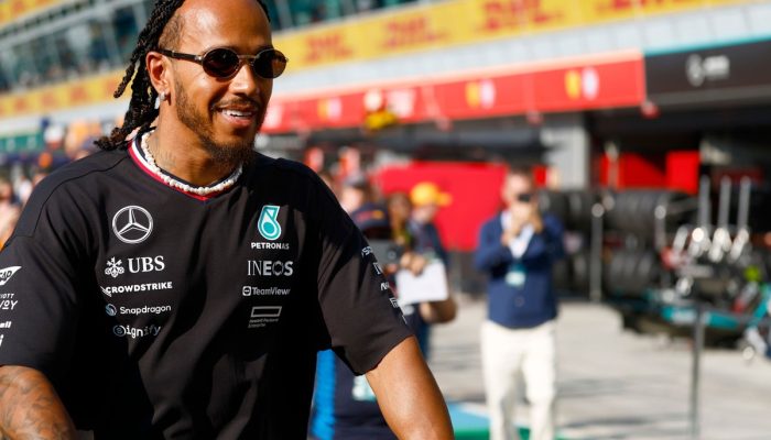 lewis-hamilton-mercedes-amg-f1.jpg