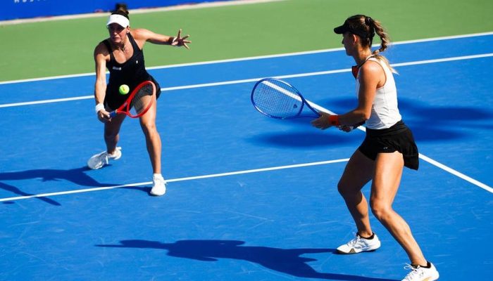 luisa_stefani_e_timea_babos_wta_de_wuhan_2025.jpg luisa_stefani_e_timea_babos_wta_de_wuhan_2025.jpg