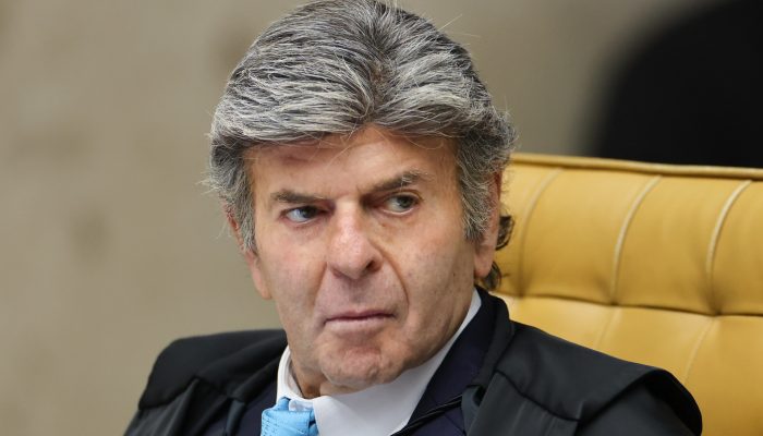 luiz-fux-voto-aborto-barroso.jpg