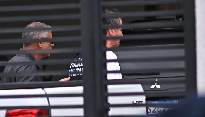 lula-visita-estrangeiros-bolsonaro.jpg