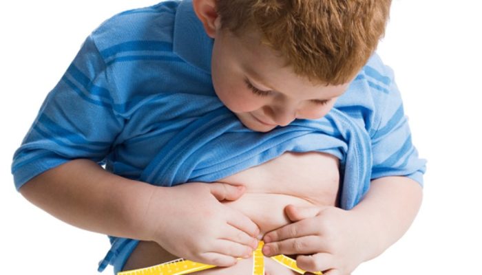 menino-fita-metrica.jpg menino-fita-metrica.jpg