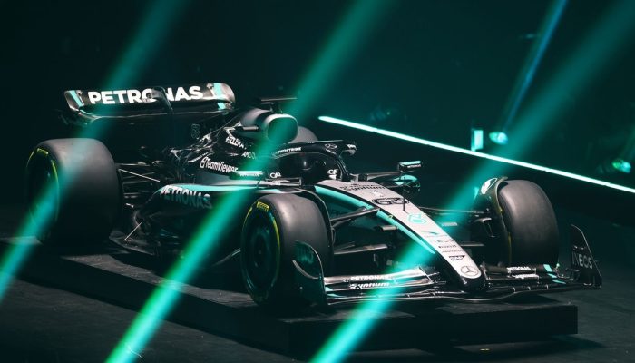 mercedes-f1-w16.jpg mercedes-f1-w16.jpg