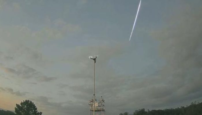 meteoro-do-tipo-fireball-foi-registrado-em-observatorio-em-taquara-no-rio-grande-do-sul-174031775075.jpeg