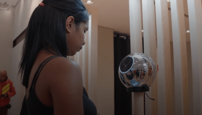 mulher-prova-que-e-humana-ao-escanear-a-iris-1736880337910_v2_615x300.png mulher-prova-que-e-humana-ao-escanear-a-iris-1736880337910_v2_615x300.png