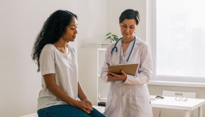 mulher_consulta_medica_getty.jpg mulher_consulta_medica_getty.jpg