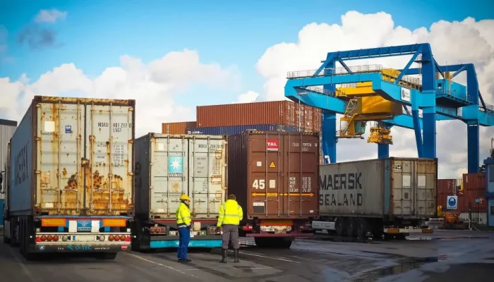 naom_5e8619edb8f60.webp.webp naom_5e8619edb8f60.webp.webp