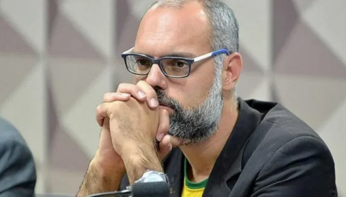 naom_61afd7eb36523.webp.webp naom_61afd7eb36523.webp.webp