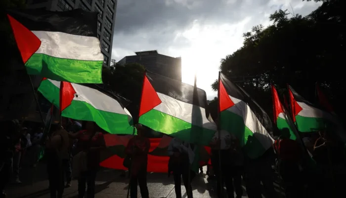 naom_68a2e212ab9d4.webp.webp naom_68a2e212ab9d4.webp.webp