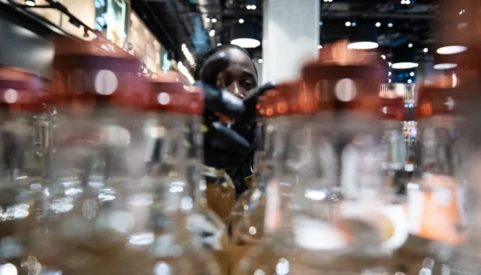 naom_68da70b3090d6.webp.webp naom_68da70b3090d6.webp.webp