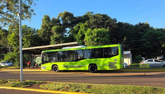onibus-rio-uruguay-puerto-iguazu.jpg