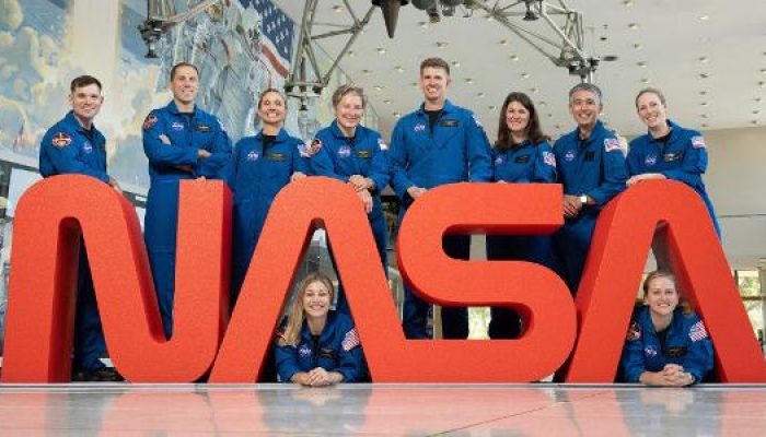 os-10-novos-candidatos-a-astronautas-da-nasa-1758663317747_v2_615x300.jpg os-10-novos-candidatos-a-astronautas-da-nasa-1758663317747_v2_615x300.jpg