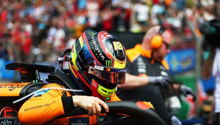 oscar-piastri-mclaren.jpg