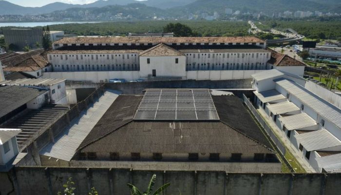 penitenciaria-florianopolis.jpg