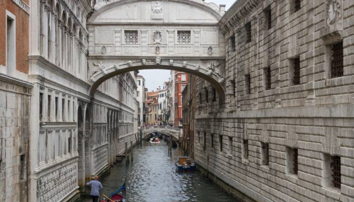 ponte-suspiros-veneza-italia.jpg