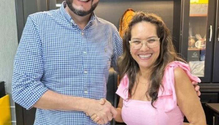 prefeito-e-a-vice-prefeita-de-Brasnorte-Edelo-Marcelo-Ferrari-Uniao-e-Roseli-Borges-de-Araujo-Goncal.jpeg prefeito-e-a-vice-prefeita-de-Brasnorte-Edelo-Marcelo-Ferrari-Uniao-e-Roseli-Borges-de-Araujo-Goncal.jpeg