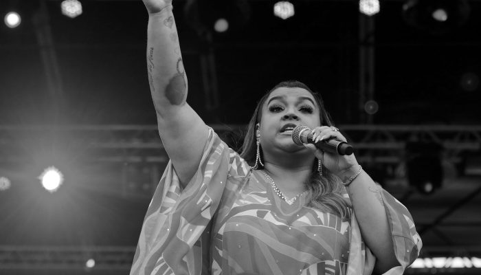 pretagil.jpg pretagil.jpg