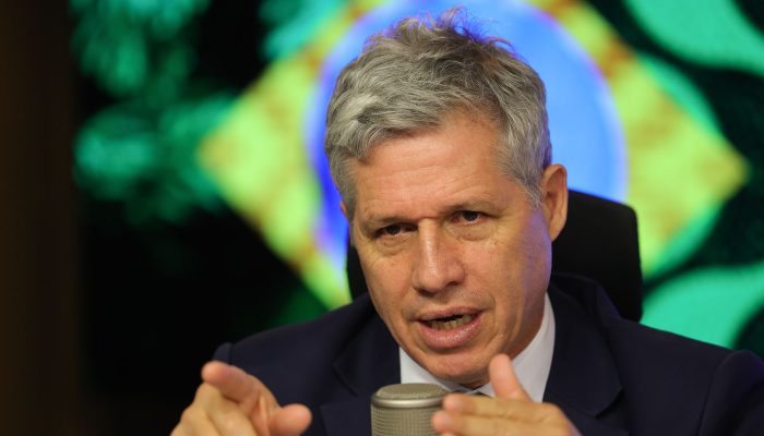 pzzb1592.jpg pzzb1592.jpg