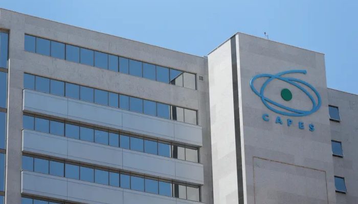 renuncia-coletiva-etica-capes.jpg renuncia-coletiva-etica-capes.jpg