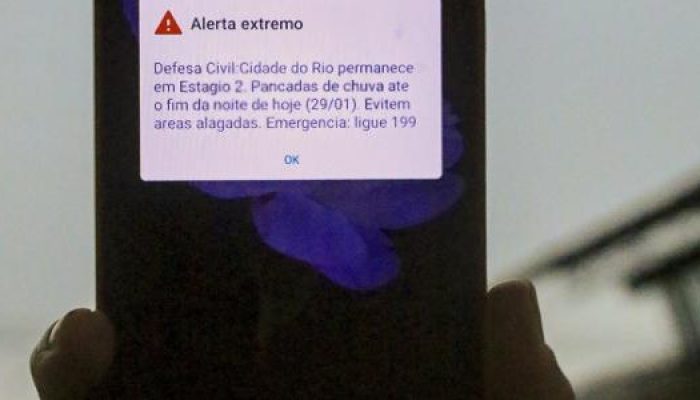 rio-emitiu-alerta-extremo-para-chuvas-fortes-com-um-aviso-que-foi-enviado-aos-celulares-dos-moradore.jpeg