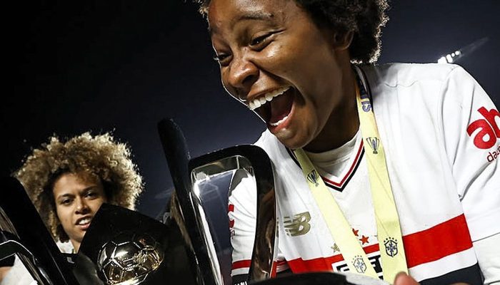 robinha_sao_paulo_campeao_supercopa_feminina.jpg robinha_sao_paulo_campeao_supercopa_feminina.jpg