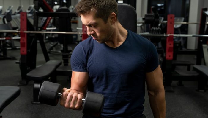 rosca-alternada-treino-biceps.jpg rosca-alternada-treino-biceps.jpg