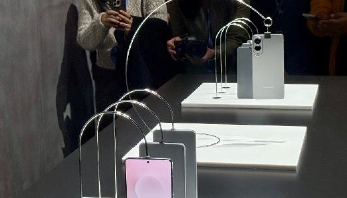 samsung-galaxy-s25-edge-1737613073296_v2_615x300.jpg samsung-galaxy-s25-edge-1737613073296_v2_615x300.jpg