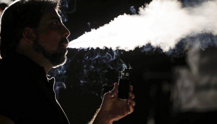 saude-medicina-tabagismo-nicotina-cigarro-eletronico-vape.jpg saude-medicina-tabagismo-nicotina-cigarro-eletronico-vape.jpg