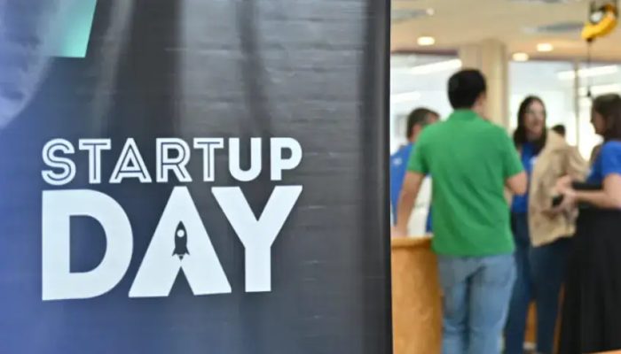 startup-day_p12980_thumb_resized.jpg