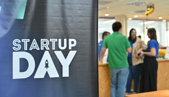 startup-day_p9350_thumb_resized.jpg startup-day_p9350_thumb_resized.jpg