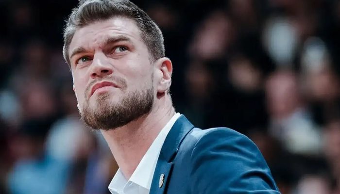 thiago_splitt_blazers_novo_tecnico_copiar.jpg thiago_splitt_blazers_novo_tecnico_copiar.jpg