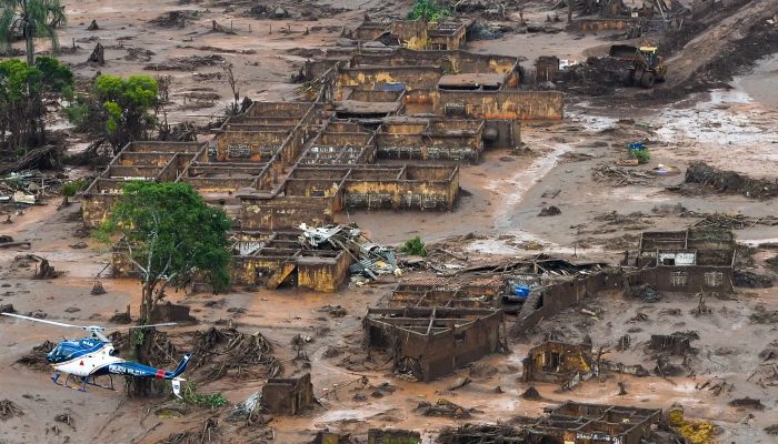 tragedia_em_mariana_0711150245_1.jpg tragedia_em_mariana_0711150245_1.jpg