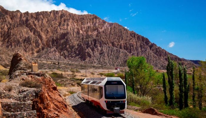 tren-solar-de-la-quebrada-argentina.jpg tren-solar-de-la-quebrada-argentina.jpg