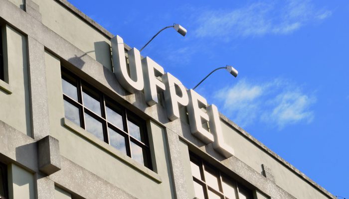 ufpel-combate-agronegocio-predio.jpg ufpel-combate-agronegocio-predio.jpg