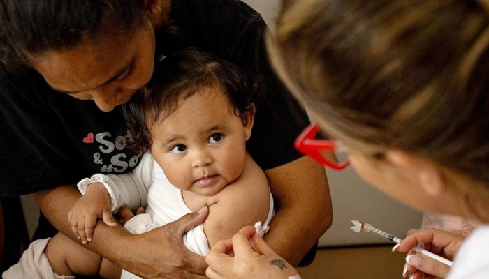 vacinacao-meningite-acwy-bebes-meningococica.jpg vacinacao-meningite-acwy-bebes-meningococica.jpg