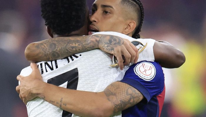 vini_jr_e_raphinha_indicados_bola_de_ouro.jpg vini_jr_e_raphinha_indicados_bola_de_ouro.jpg